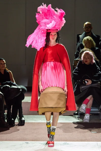 Look 1